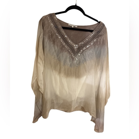 Tempo Paris Tops - Women’s Tempo Paris Ombré Butterfly Sleeve Blouse Top Silky Feel Size Small